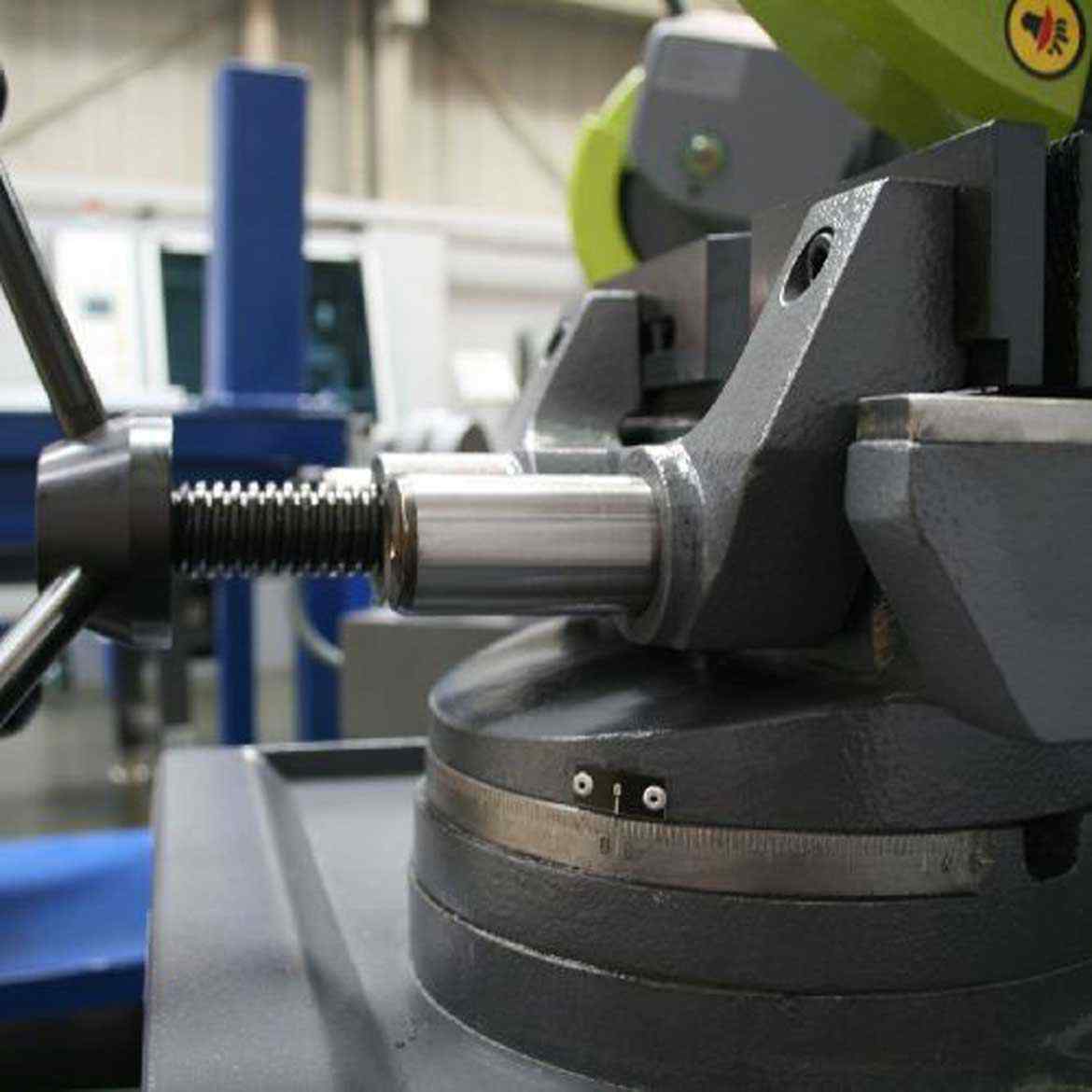 ILERI TEKNIK V315 - Image 2